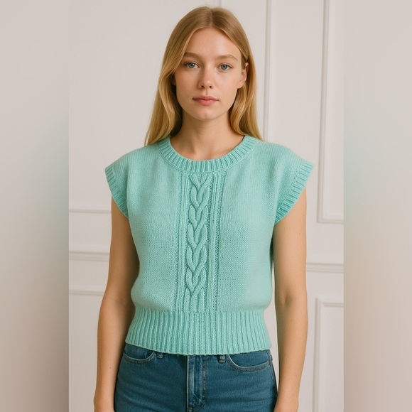 Sweaters - Vintage HandKnit Sweater Vest Tank Cable Knit Turquoise Blue Sleeveless Size S M
